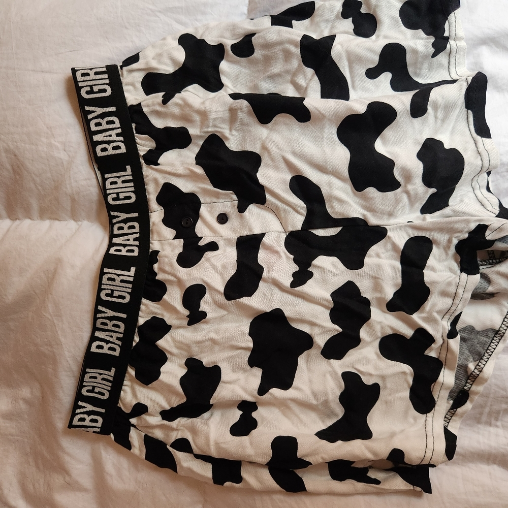 Rue 21 cowprint shorts
